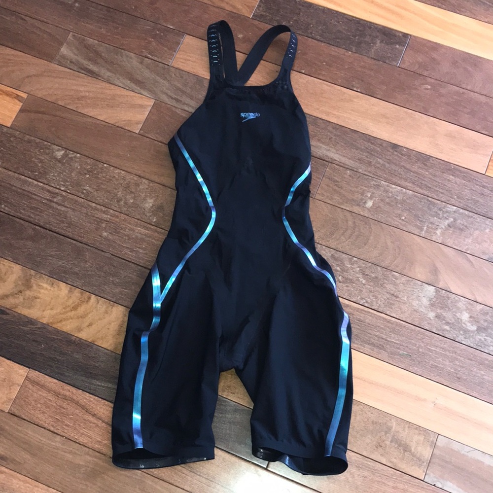 Speedo LZR X Size 25 Kneeskin Racing Suit